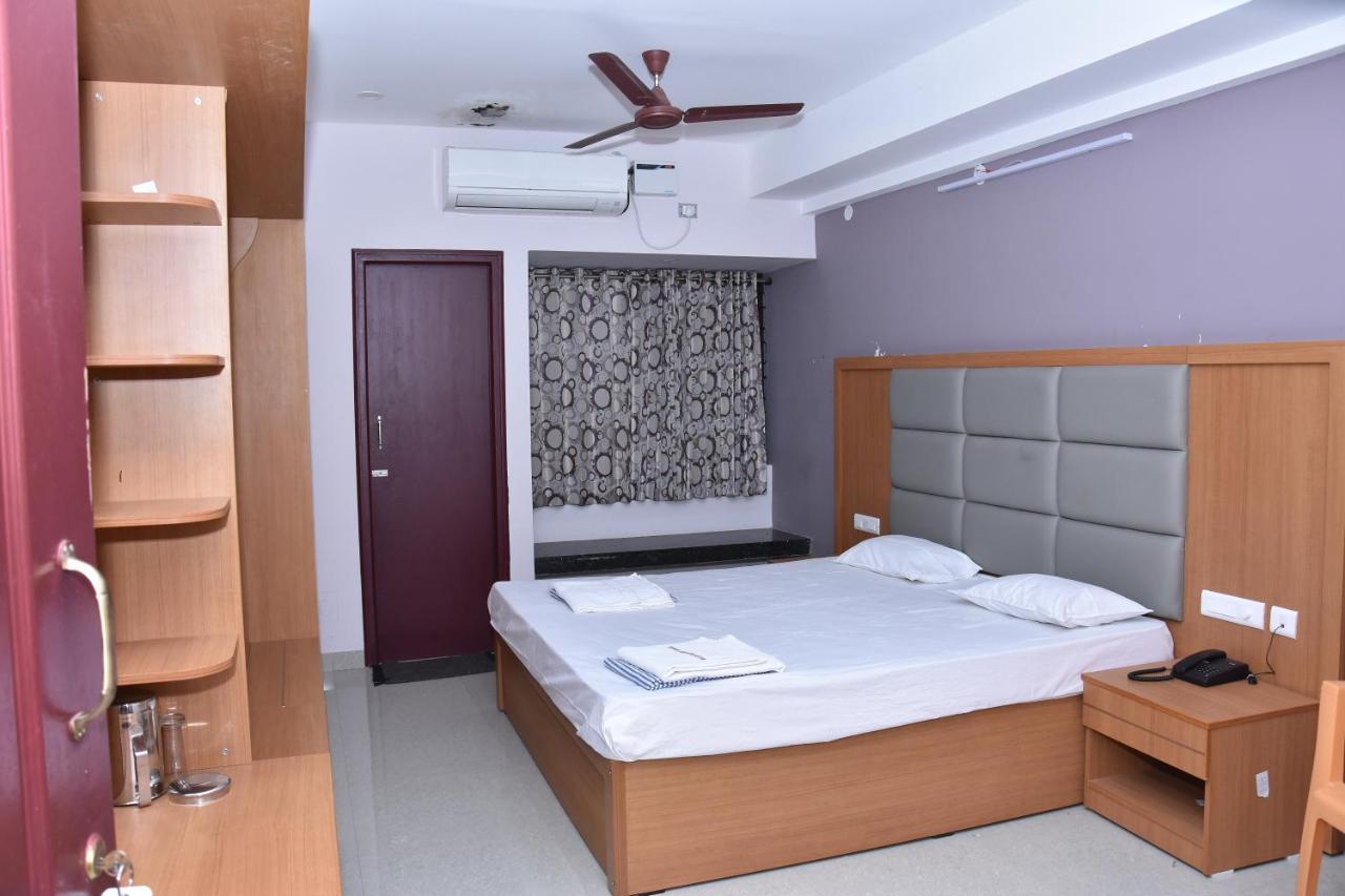 Hotel Vijay Krishna 马杜赖 外观 照片